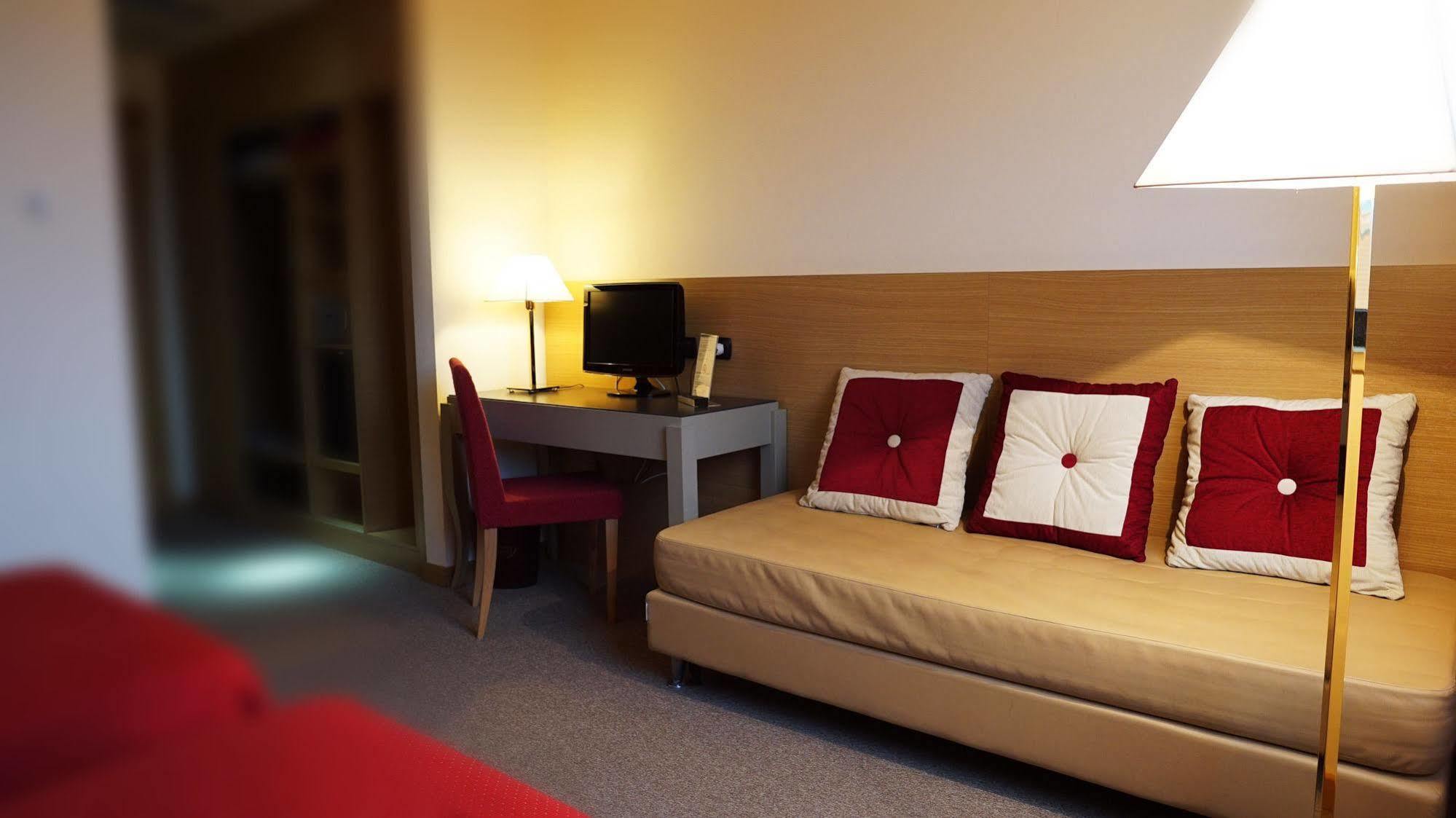 Garden Hotel Arezzo Eksteriør bilde